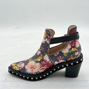 Premium Cowgirl Boots for Women with Floral Embroidery Side Zipper Heel Flower